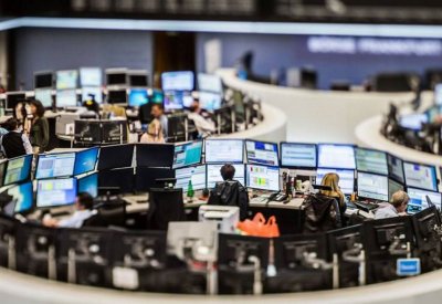 صعود الأسهم الأوروبية بدعم التجارة وتفاؤل بشأن بريكست