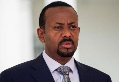 "مهندس الصلح".. ماذا فعل آبي أحمد لينال جائزة نوبل للسلام؟