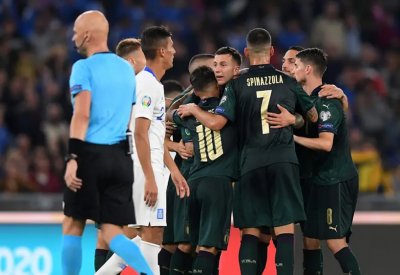 إيطاليا تعبر اليونان وتحجز مقعدها في "يورو 2020"