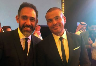 عمرو مصطفى يتلقى تهنئة من عمرو دياب
