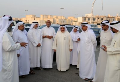 الخياط والمناعي يتفقدان عدداً من مجمعات البسيتين ويبحثان احتياجات الدائرة الأولى
