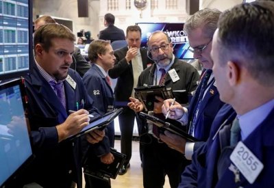 مؤشرات الأسهم الأمريكية تغلق على تراجع