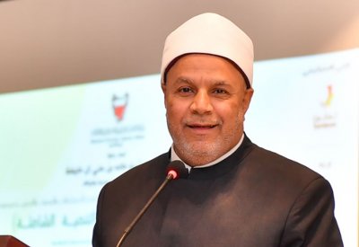 نائب جامعة الأزهر يشيد بدعم جلالة الملك المفدى للعمل الخيري والإنساني