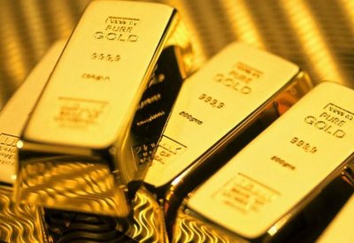 الذهب يستقر دون 1490 دولارا للأونصة