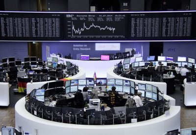 الأسهم الأوروبية تتراجع بفعل توترات الخروج البريطاني
