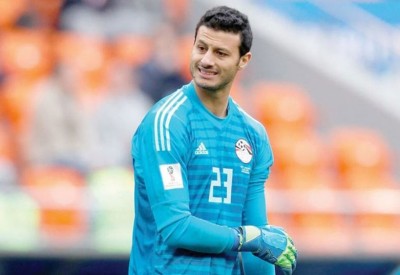 مانشستر يونايتد يستهدف ضم الشناوي