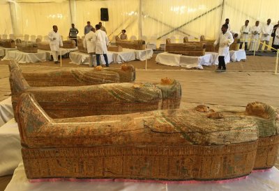كنز أثري بمصر.. 30 تابوتا بالأقصر تكشف حياة الفراعنة