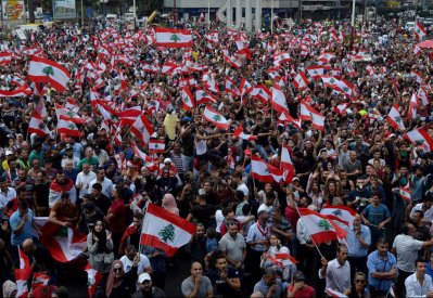 لبنان.. هذه تفاصيل 17 قراراً صعباً لحل أزمة الاحتجاجات