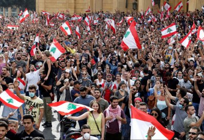 لبنان.. الانتفاضة مستمرة وتعديل وزاري يُحسم خلال أيام