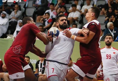"رجال اليد" يكسر اليد القطرية