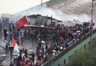 42 قتيلاً بالعراق.. والداخلية: انحرف مسار المظاهرات