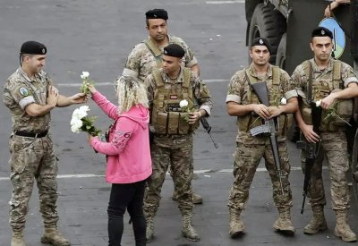 حراك لبنان في يومه الـ11.. ربط الساحات من الشمال للجنوب