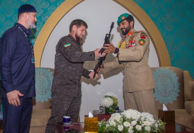 ناصر بن حمد: العلاقات الشيشانية البحرينية تشهد تطوراً واضحاً