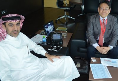 القائد يطلع على التجربة اليابانية بمجال الأمن السيبراني