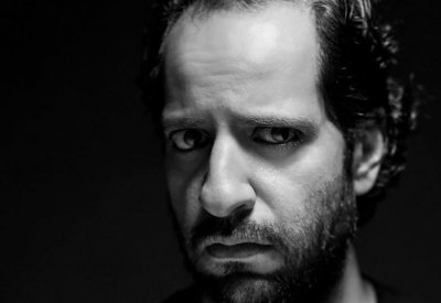 أحمد أمين بطل "ما وراء الطبيعة"