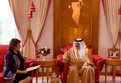 جلالة الملك المفدى يتسلم دعوة من الرئيس المصري لحضور منتدى شباب العالم