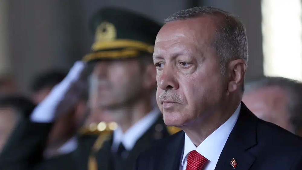 أردوغان يتحدث عن مؤامرات.. والمستثمرون: حججٌ غير مقنعة