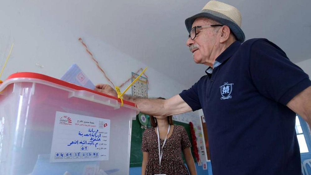 تونس.. إقبال ضعيف على التصويت في الانتخابات التشريعية