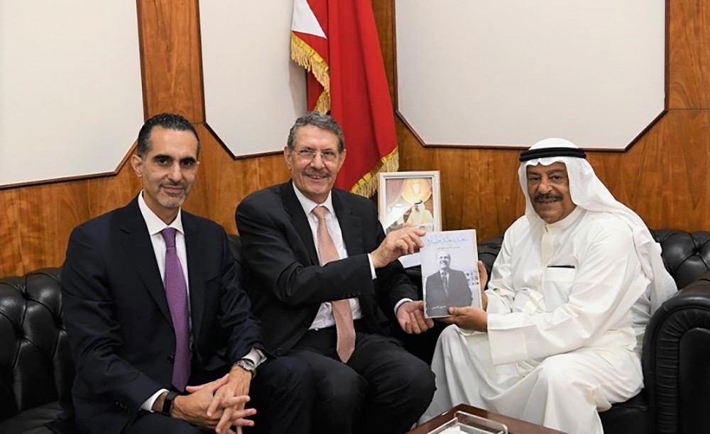 رئيس مجلس الشورى: البحرين تفخر بعطاءات التربويين الأوائل