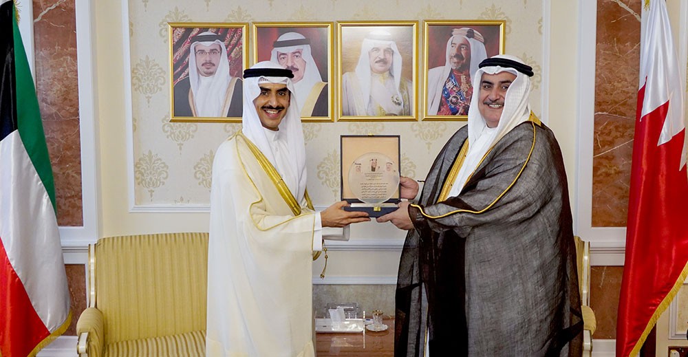 وزير الخارجية يتسلم أوراق اعتماد سفير دولة الكويت