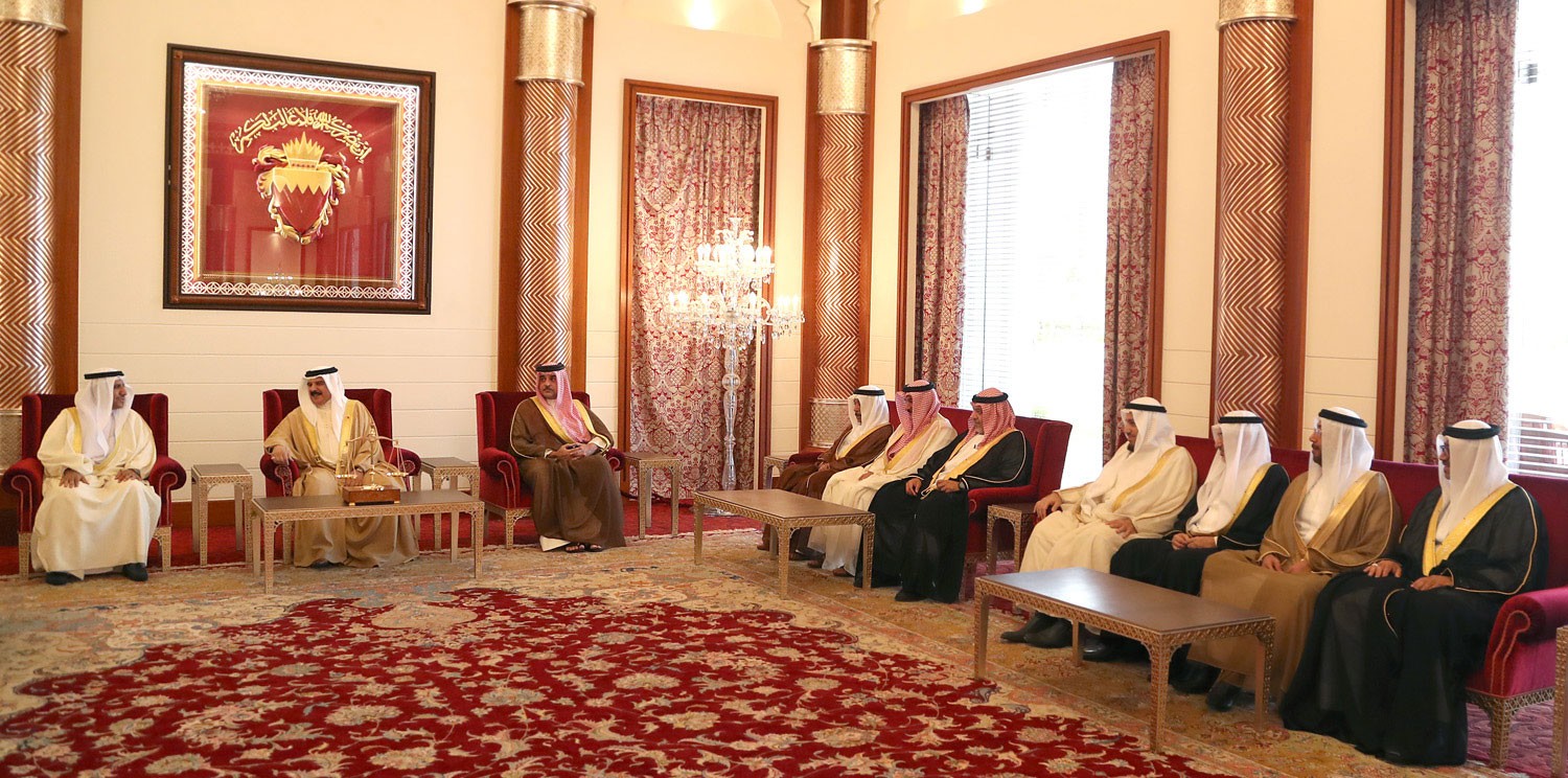 جلالة الملك يعرب عن اعتزازه بالتاريخ العريق الذي تتميز به البحرين في مجال القضاء