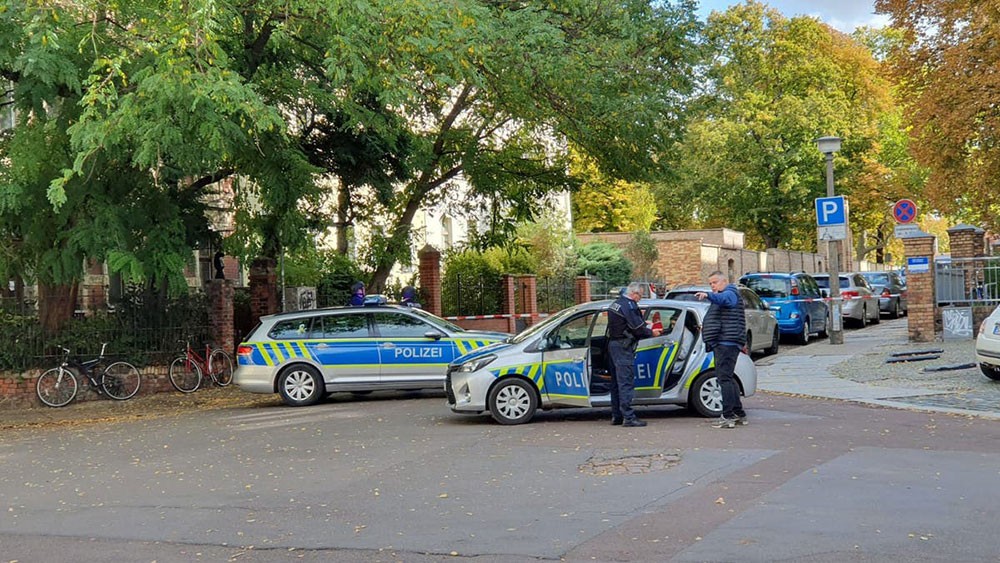 قتيلان بإطلاق نار في مدينة هالا الألمانية.. واعتقال شخص