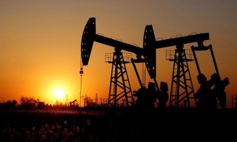 أسعار النفط تتراجع وبرنت عند 60.62 دولارا