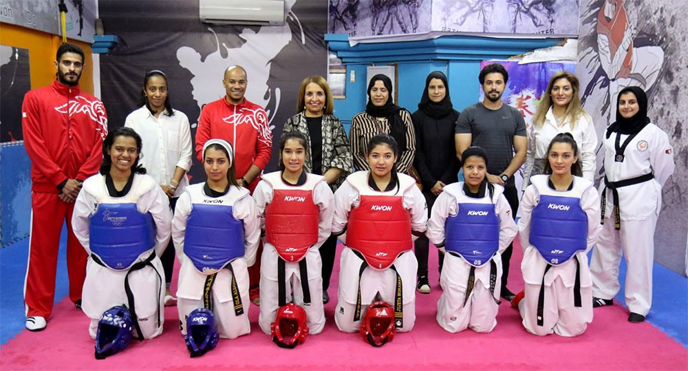حياة بنت عبدالعزيز تزور منتخب سيدات التايكوندو