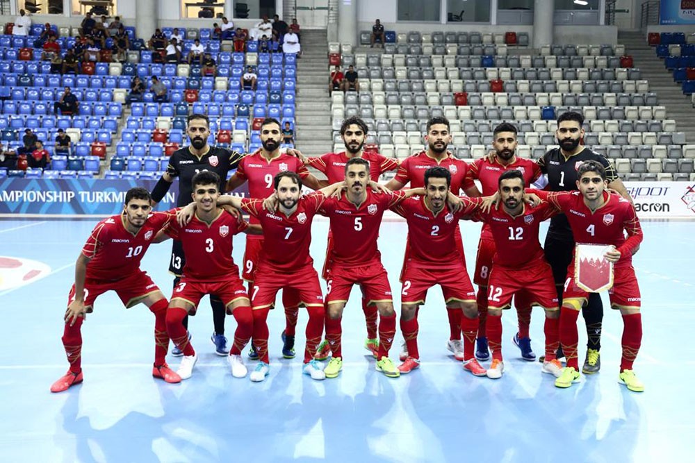 احمر الصالات يلاقي المنتخب الفلسطيني