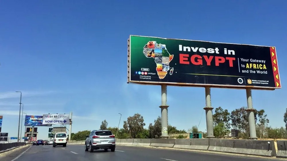 فايننشال تايمز: الأموال الساخنة تغير وجهتها لمصر