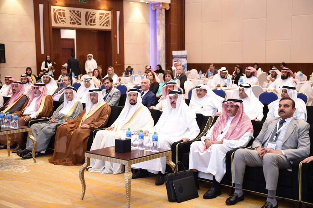 ملتقى "تطوير الأعمال والاستثمار في الصناعات الصحية والطبية" يبدأ أعماله في البحرين