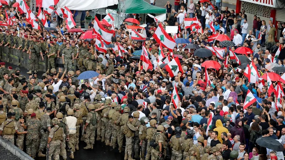 العفو الدولية: وثقنا حوادث قمع للمتظاهرين في لبنان