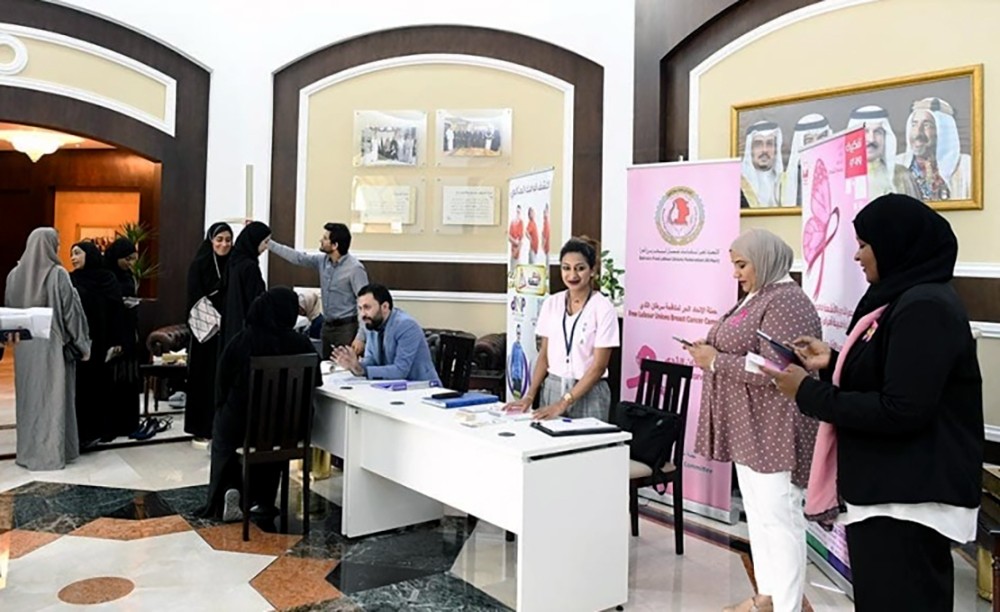 (أمانة الشورى) تنظم حملة توعوية حول سرطان الثدي