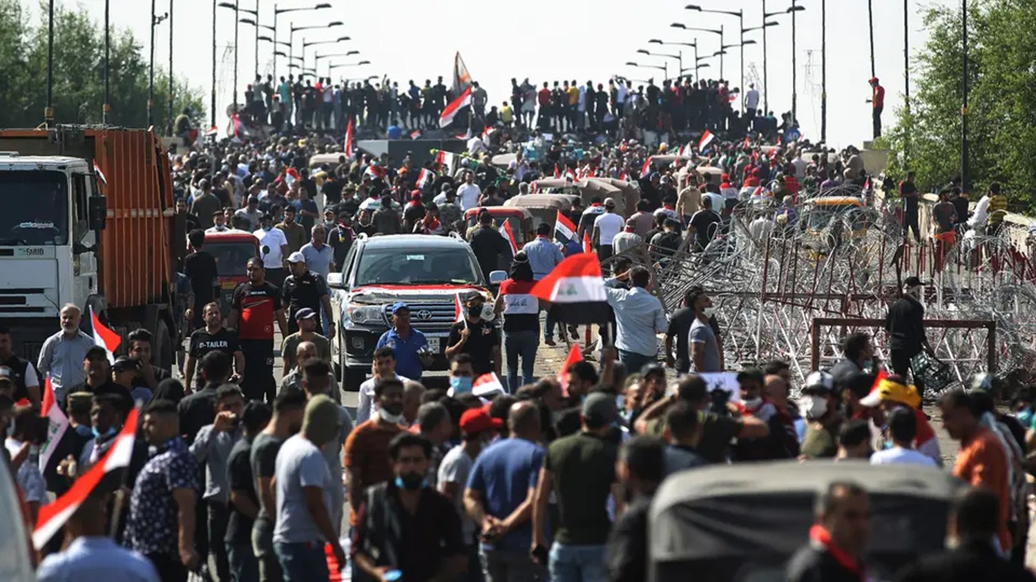 دماء تسيل في العراق.. عين واشنطن على "الحشد" والمحاسبة