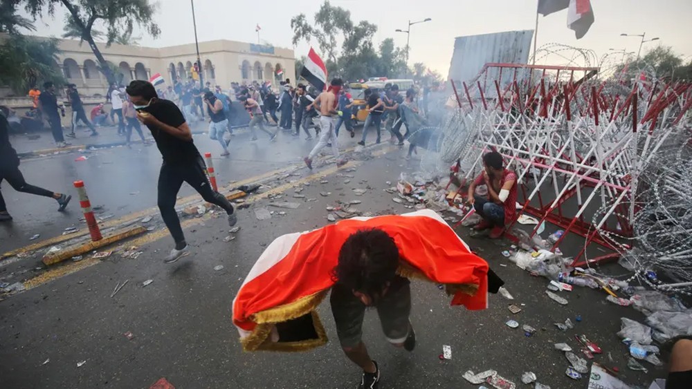حكومة العراق تطلق يد الأمن.. انتشار مكثف في بغداد