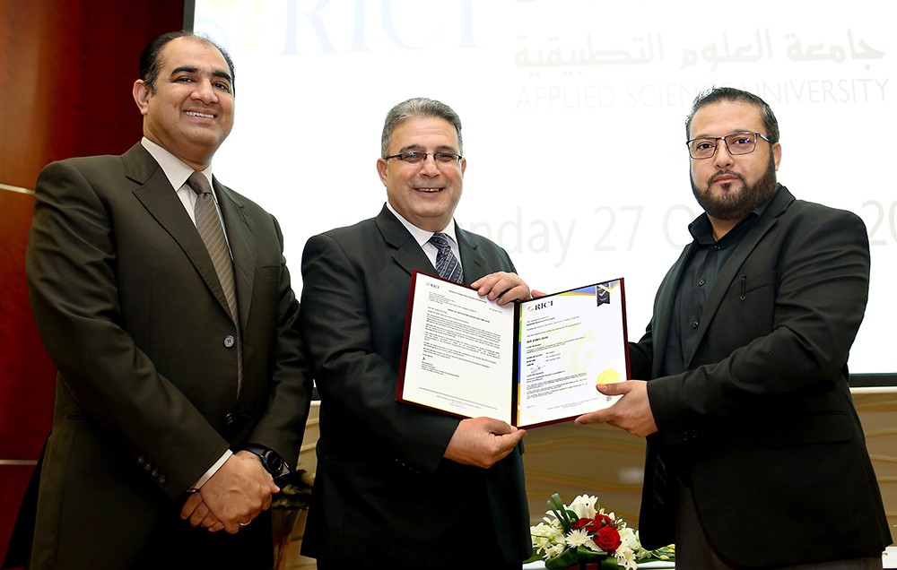 "العلوم التطبيقية" تحتفل بالحصول على شهادة الآيزو الدولية (ISO 21001 :2018) 