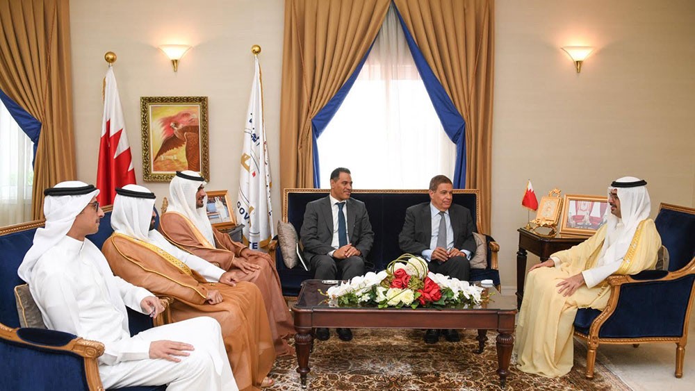  سمو محافظ الجنوبية يثمن جهود البنك الأهلي المتحد ودعمه للمبادرات الاستثنائية