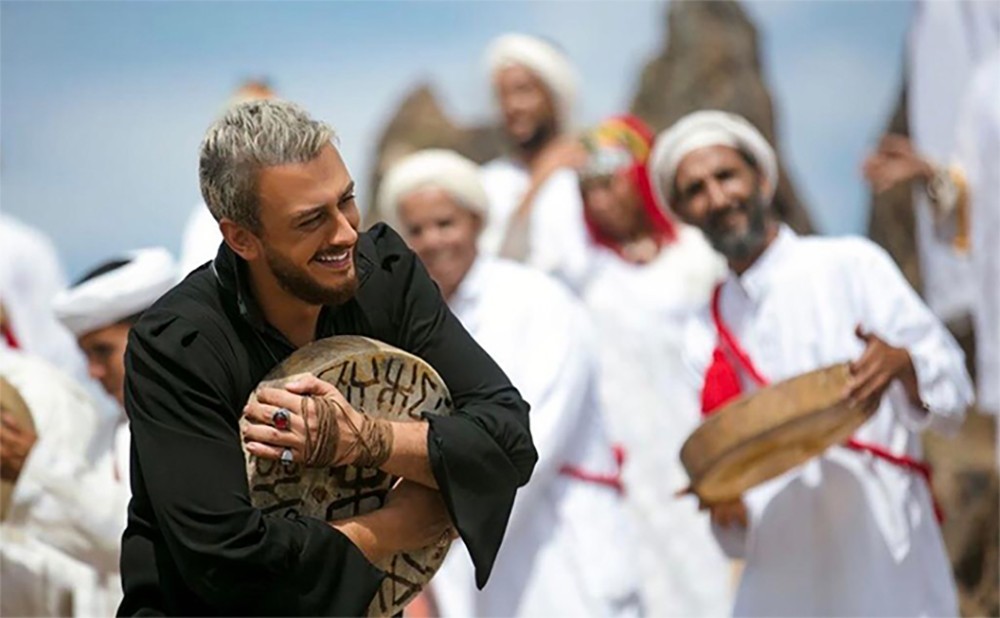 سعد لمجرد يحلّ أزمة جديدة