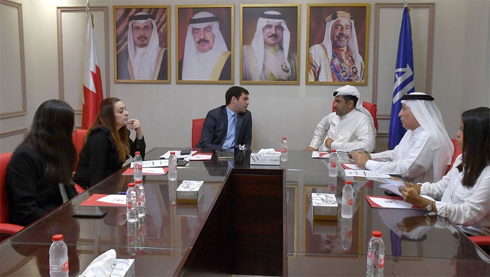 البوعينين يوقع اتفاقية استضافة بطولة غرب آسيا للشابات