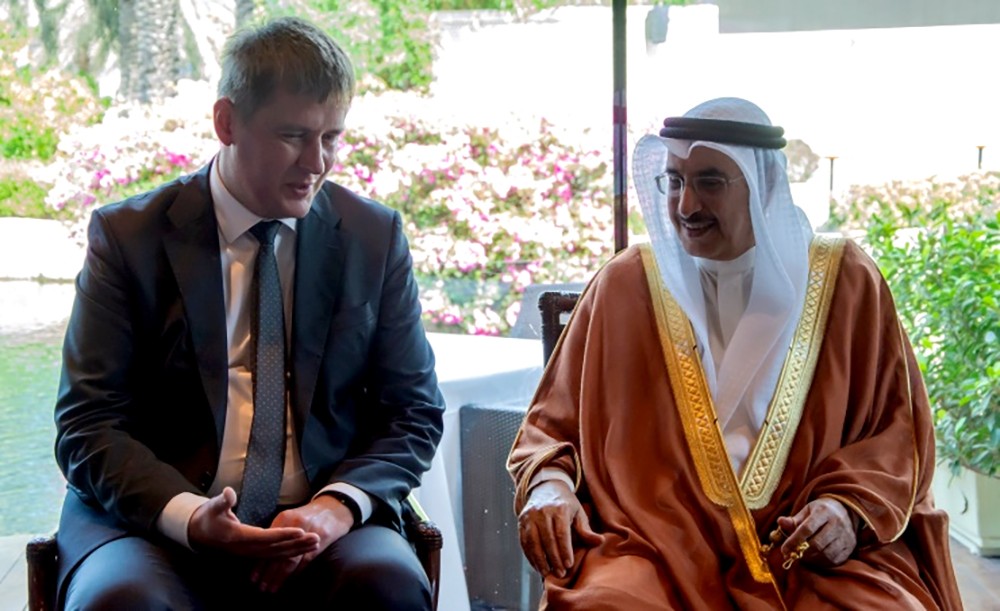الشيخ خالد بن عبد الله يلتقي وزير الخارجية التشيكي.. ويشيد بالعلاقات المتميزة التي تجمع البلدين