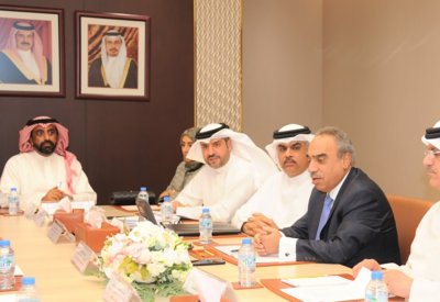 وزير الأشغال يبحث مع أعضاء مجلس بلدي الجنوبية المشاريع الخدمية