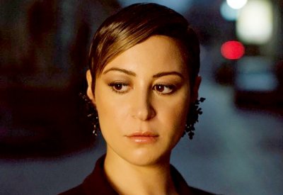القاهرة السينمائي يكرم منة شلبي بجائزة فاتن حمامة للتميز