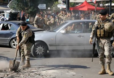 لبنان.. فتح للطرقات وإقفال قسري للمؤسسات الحيوية