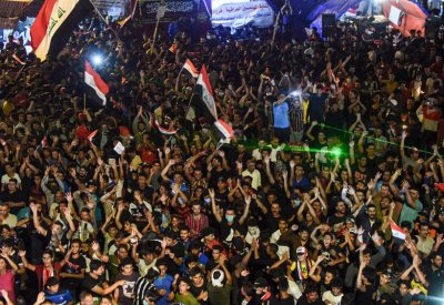 شخصيات ومنظمات إيرانية معارضة تدعم حراك العراق ولبنان