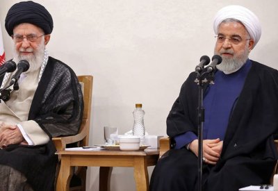 خلافات خامنئي وروحاني تتصاعد حول مفاوضات أميركا