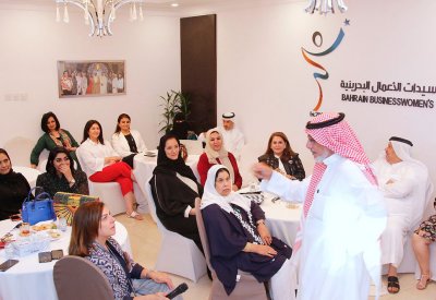 جمعية سيدات الأعمال تنظم ورشة عمل حول "نظرية الاختيار"‏
