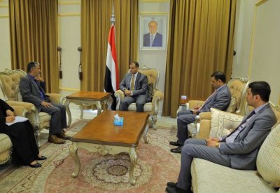 حكومة اليمن تطالب الأمم المتحدة بإدانة تصعيد الحوثي بالحديدة 