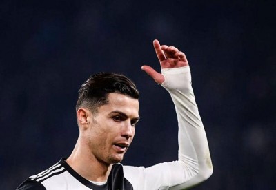 مدرب البرتغال منزعج بسبب أسئلة عن "لياقة رونالدو"