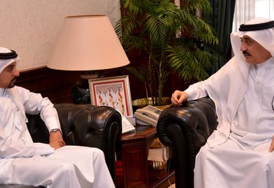 وزير العمل يبحث مع النائب النعيمي تعزيز التعاون العمالي والتنموي