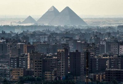 مصر.. عجز الميزان التجاري "يتراجع"